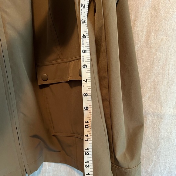 Magellan Outdoors Tan Lightweight Shirt Jacket - Picture 9 of 10